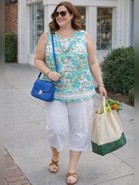 Crown&Ivy Lightweight Turquoise Floral Sleeveless Top with Lace Trim Size 2XL